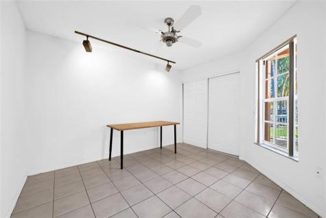 8245 NW 70th Street Tamarac FL 33321