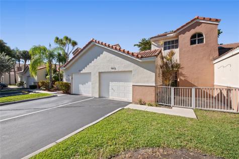 8245 NW 70th Street Tamarac FL 33321