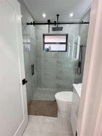 8455 NW 190th Terrace Hialeah FL 33015