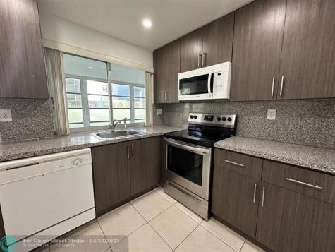 9401 Lime Bay Boulevard Tamarac FL 33321