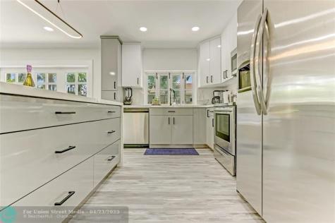 16643 Redwood Way Weston FL 33326
