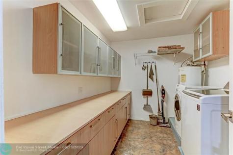 16643 Redwood Way Weston FL 33326