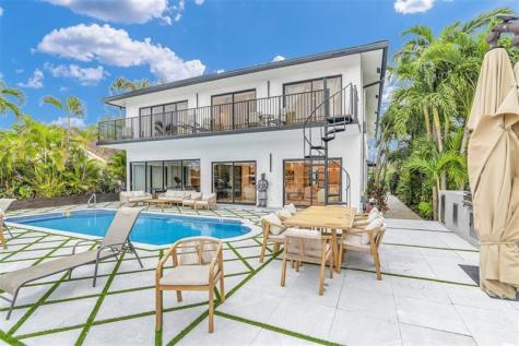 319 S Riverside Drive Pompano Beach FL 33062