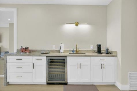 319 S Riverside Drive Pompano Beach FL 33062