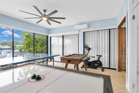 319 S Riverside Drive Pompano Beach FL 33062