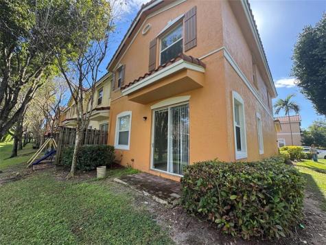 12457 Emerald Creek Manor Plantation FL 33325