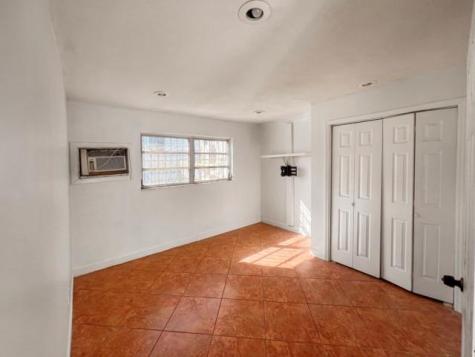 1230 NE 205th Terrace Miami FL 33179