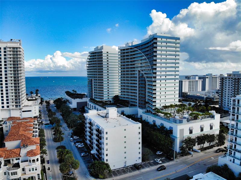 3000 Riomar Street Fort Lauderdale FL 33304