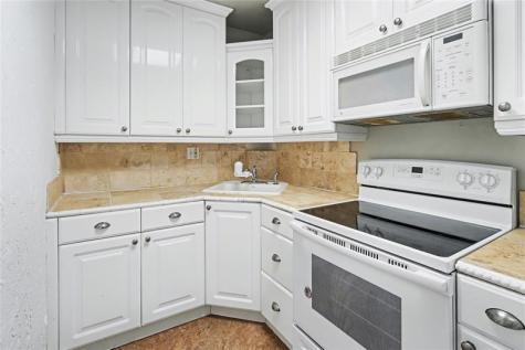 3000 Riomar Street Fort Lauderdale FL 33304