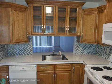 3250 NW 85th Avenue Coral Springs FL 33065