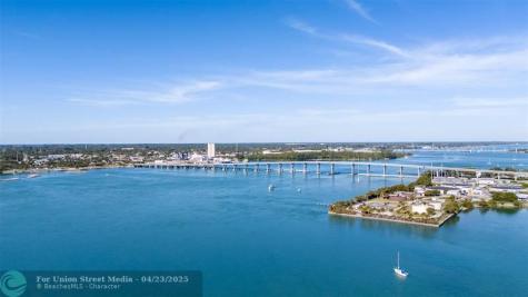 1301 Emerald Terrace Fort Pierce FL 34950