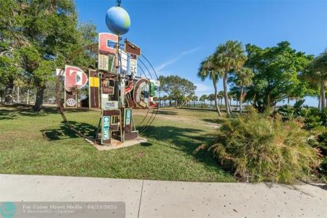 1301 Emerald Terrace Fort Pierce FL 34950