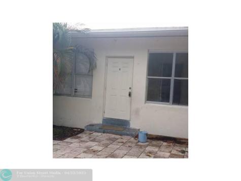 1840 Lincoln Hollywood FL 33020