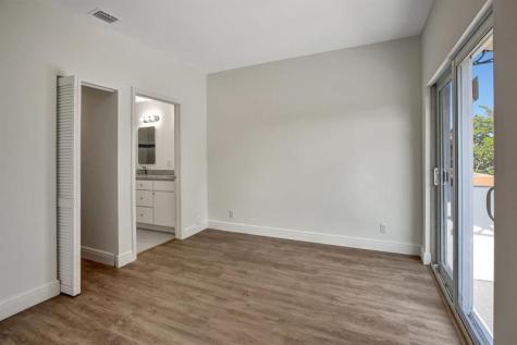 1104 S 20th Avenue Hollywood FL 33020