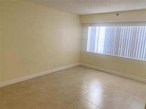 3510 Oaks Way Pompano Beach FL 33069