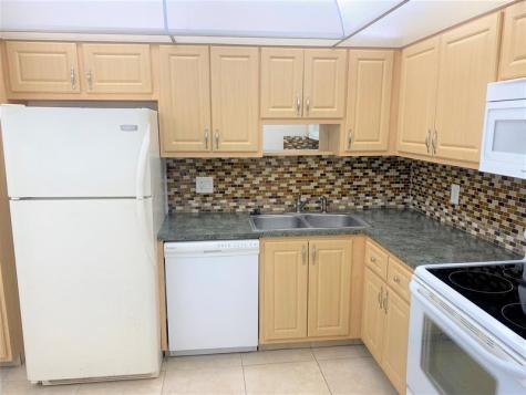 3510 Oaks Way Pompano Beach FL 33069