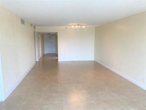3510 Oaks Way Pompano Beach FL 33069