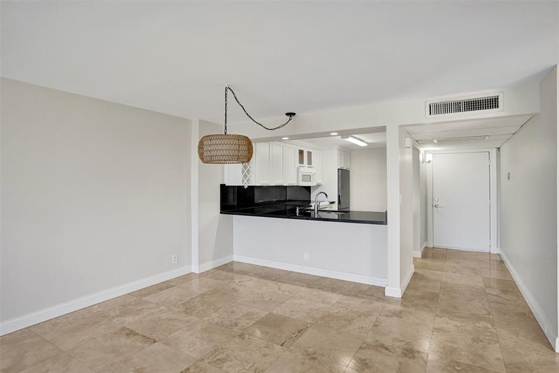 4 Royal Palm Way Boca Raton FL 33432