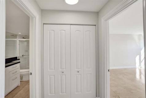 4 Royal Palm Way Boca Raton FL 33432