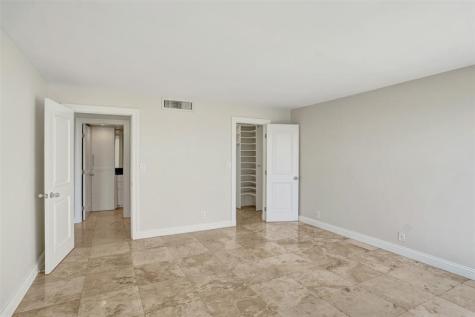 4 Royal Palm Way Boca Raton FL 33432