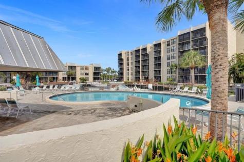 4 Royal Palm Way Boca Raton FL 33432