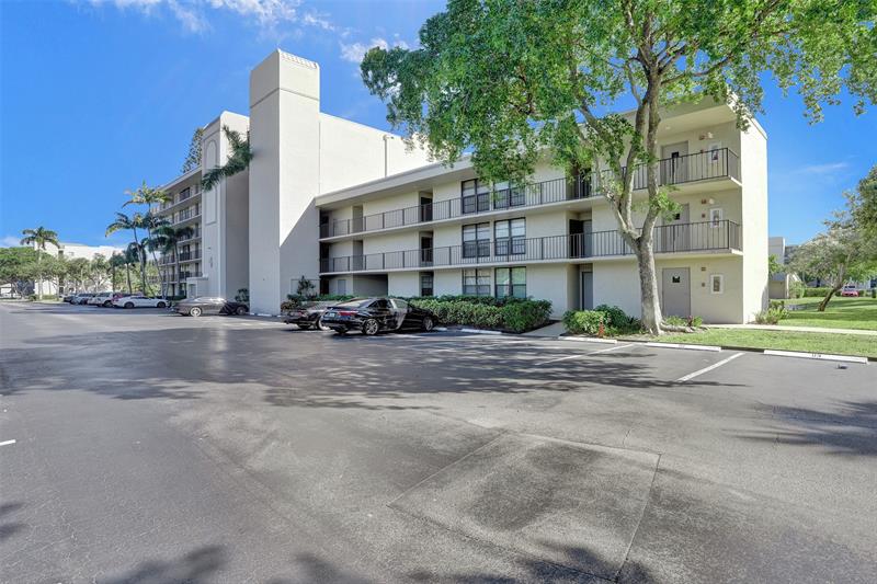 4 Royal Palm Way Boca Raton FL 33432