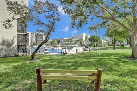 4 Royal Palm Way Boca Raton FL 33432