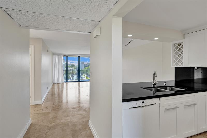 4 Royal Palm Way Boca Raton FL 33432