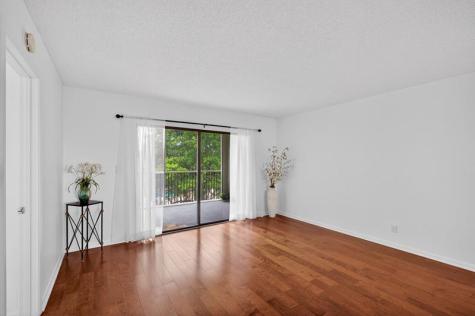 2112 S Cypress Bend Drive Pompano Beach FL 33069