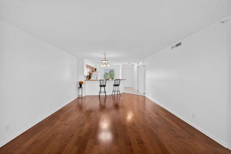 2112 S Cypress Bend Drive Pompano Beach FL 33069