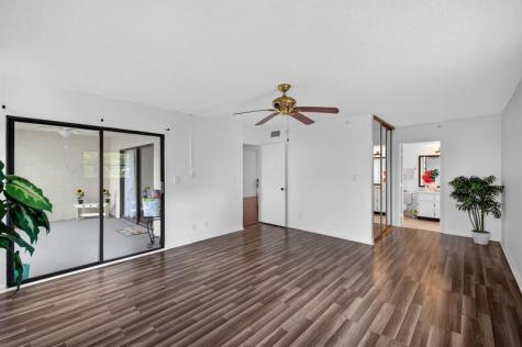 2112 S Cypress Bend Drive Pompano Beach FL 33069
