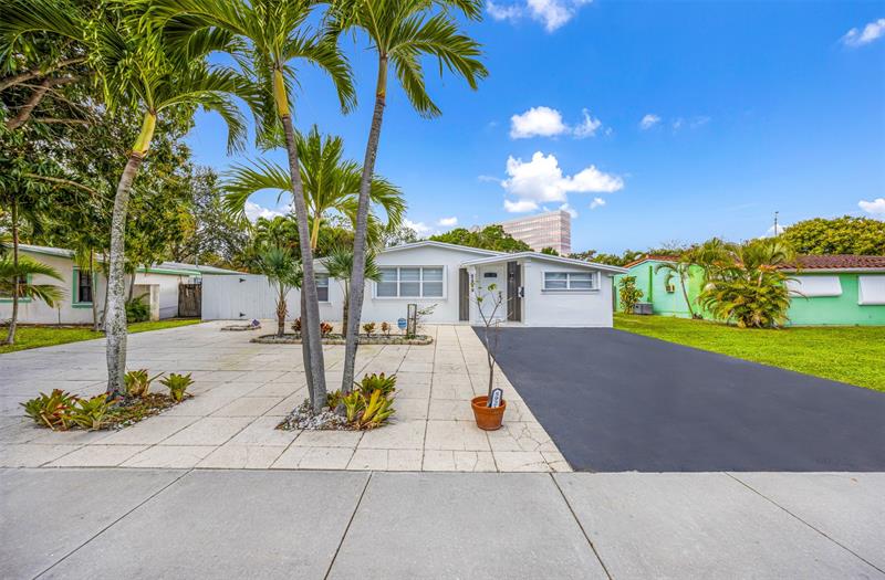 5921 NE 1st Avenue Oakland Park FL 33334