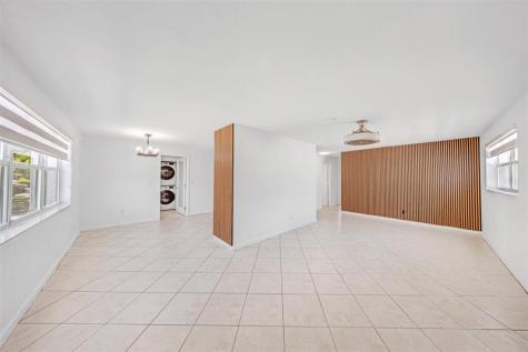 5921 NE 1st Avenue Oakland Park FL 33334