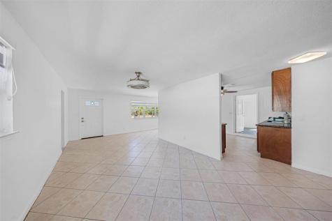 5921 NE 1st Avenue Oakland Park FL 33334