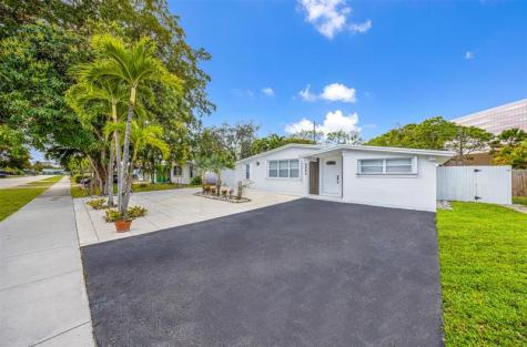 5921 NE 1st Avenue Oakland Park FL 33334