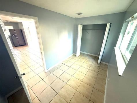 7480 10TH Court North Lauderdale FL 33068