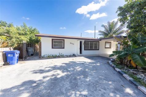 2510 NE 3rd Avenue Pompano Beach FL 33064