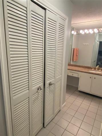 6471 Bay Club Drive Fort Lauderdale FL 33308