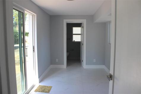 522 SE 20th Court Boynton Beach FL 33435