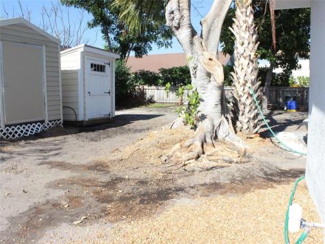 522 SE 20th Court Boynton Beach FL 33435