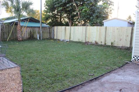 522 SE 20th Court Boynton Beach FL 33435