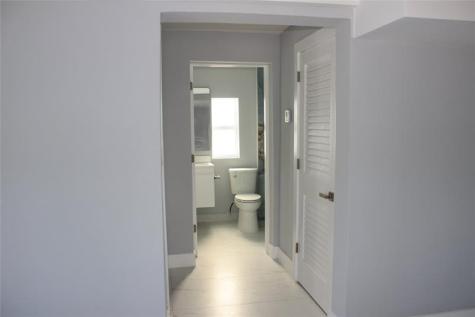 522 SE 20th Court Boynton Beach FL 33435