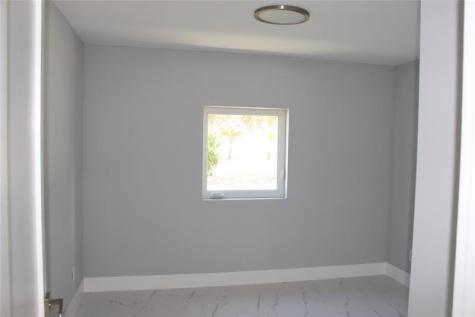 522 SE 20th Court Boynton Beach FL 33435