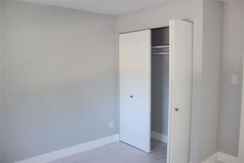 522 SE 20th Court Boynton Beach FL 33435