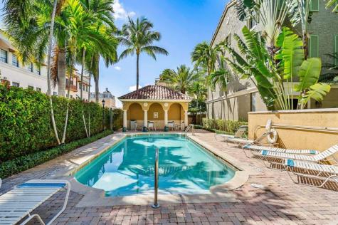 672 Fern Street West Palm Beach FL 33401