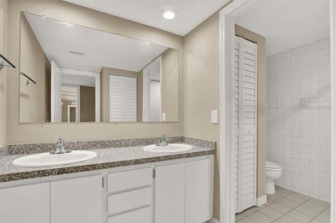3227 Gardens East Drive Palm Beach Gardens FL 33410