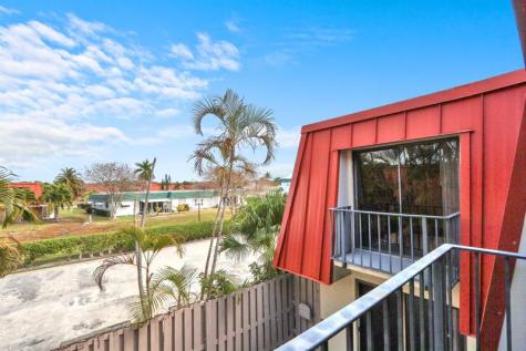 3227 Gardens East Drive Palm Beach Gardens FL 33410