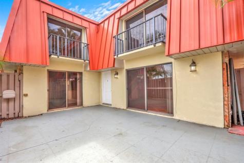 3227 Gardens East Drive Palm Beach Gardens FL 33410
