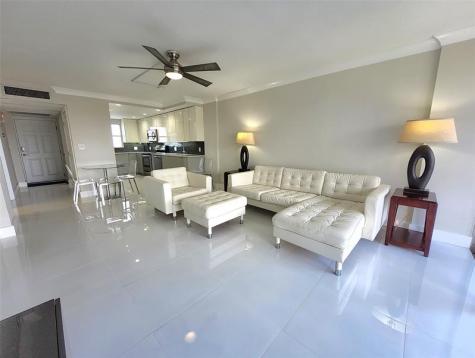 112 Royal Park Drive Oakland Park FL 33309