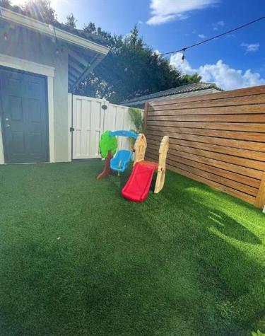 1084 NW 18th Avenue Boca Raton FL 33486